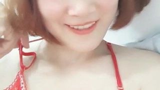 Vietnamese girl sending me sexy video